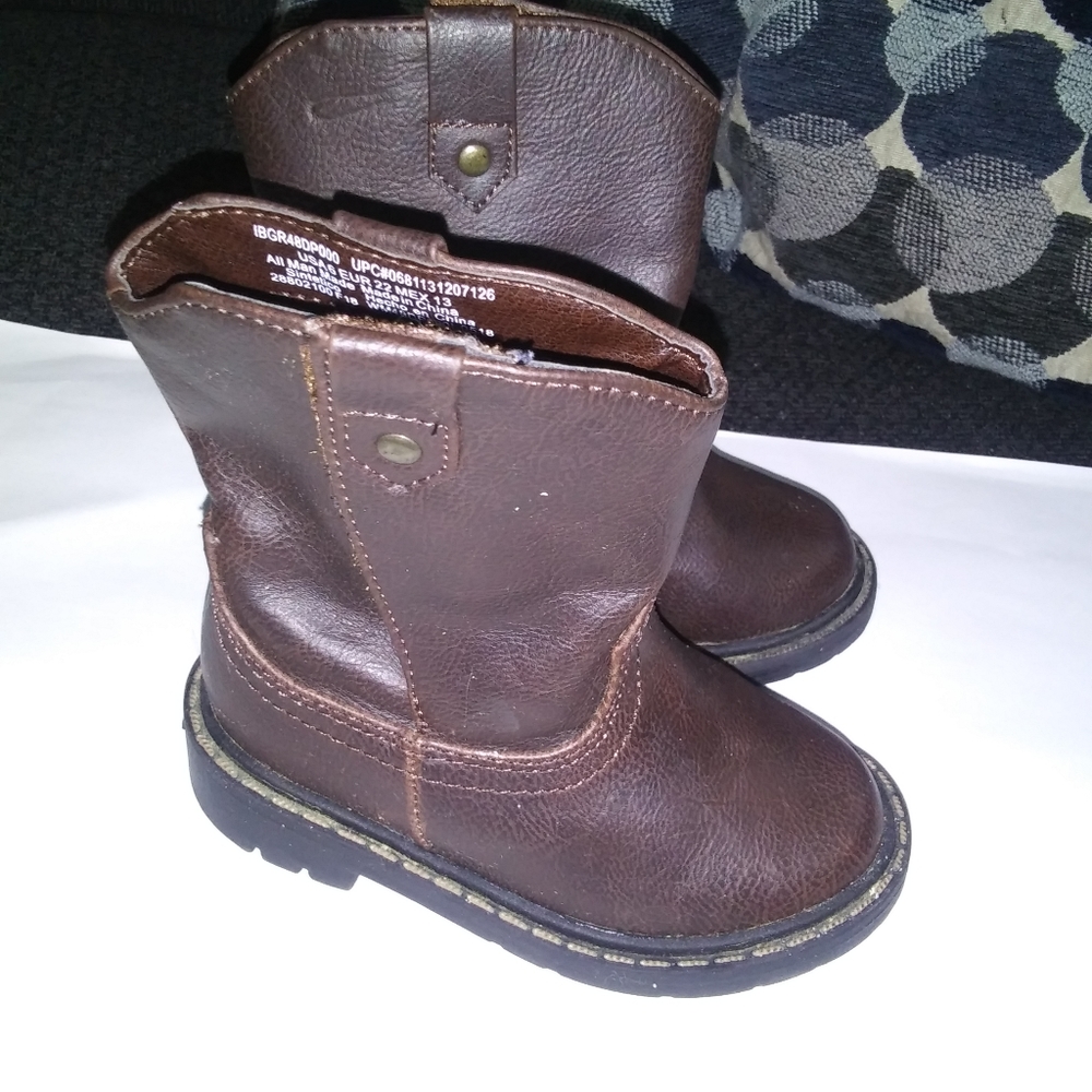 Cowboy boots 6c